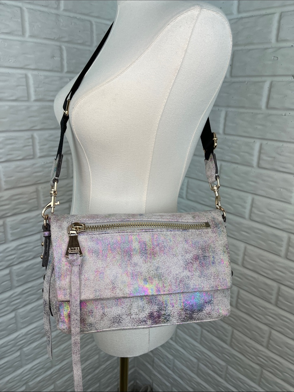 AIMEE KESTENBERG SUEDE LEATHER NUBUCK IRIDESCENT FOLDOVER CROSSBODY BAG GOLD - Picture 3 of 16